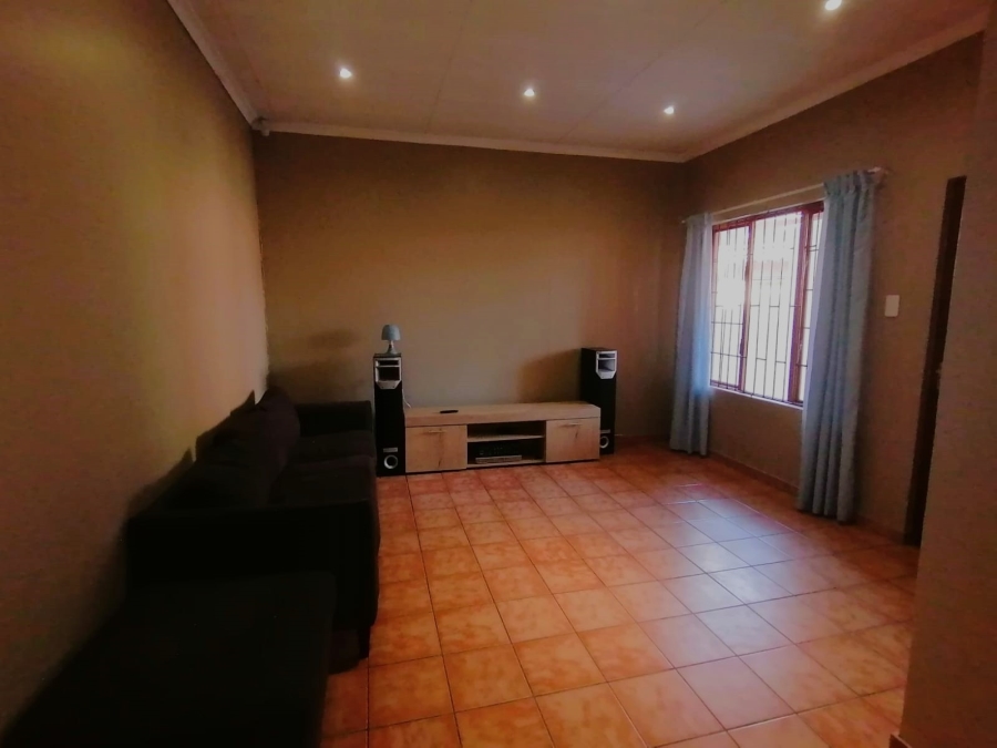 3 Bedroom Property for Sale in Waterval East North West